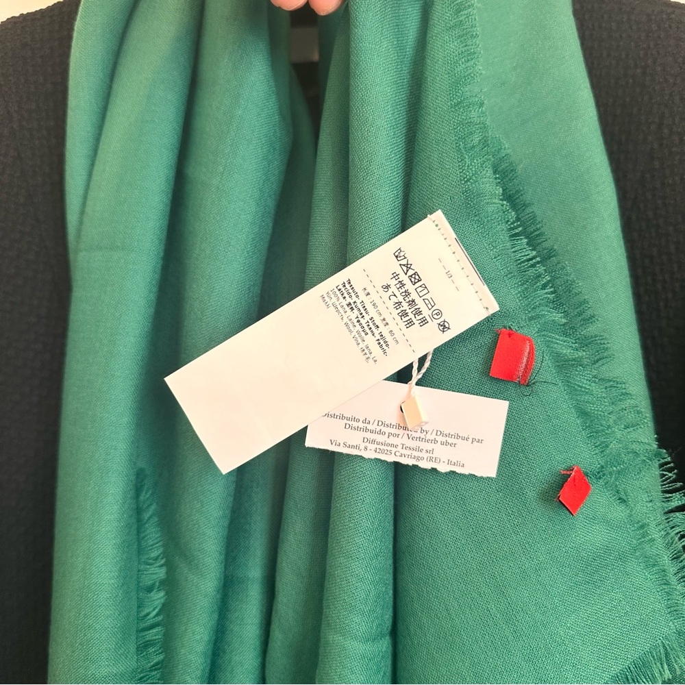 SOLD! Max&Co by Max Mara Label-cut 100% Wool Logo Scarf 🧣 Size: OS Fall/Winte - Picture 10 of 11